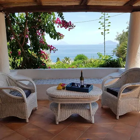 La Casa Dell 'arco Holiday home