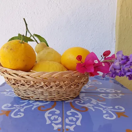 La Casa Dell 'arco Holiday home